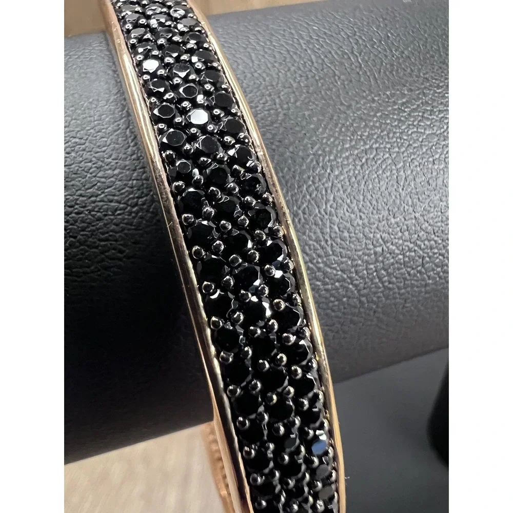 Bronze Italia 12.00 CTW Black Spinel Large Round Bangle Bracelet
